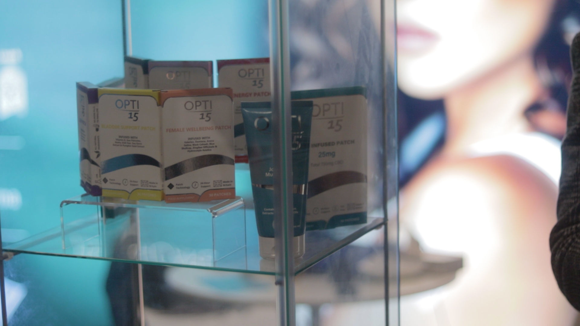 MVI_2679.00_00_25_29.Still011